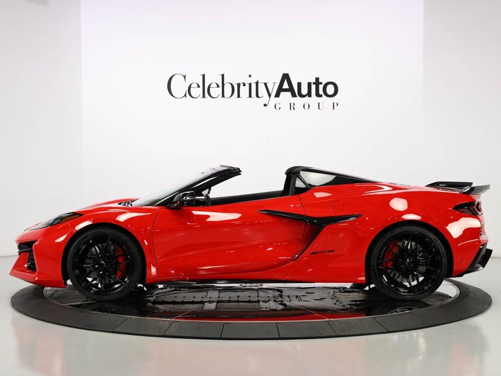2023 Chevrolet Corvette Z06 Convertible 3LZ Black Spider Tech Wheels   - Photo 7 - Sarasota, FL 34243