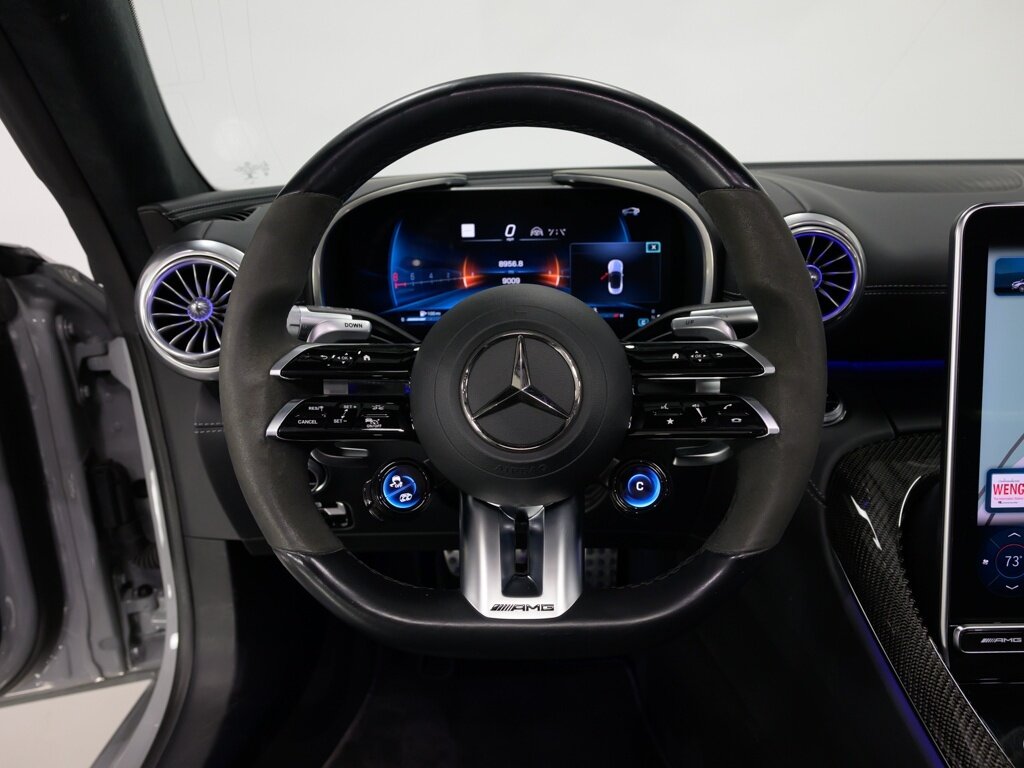 2022 Mercedes-Benz AMG SL63 $196K MSRP Performance Line   - Photo 53 - Sarasota, FL 34243