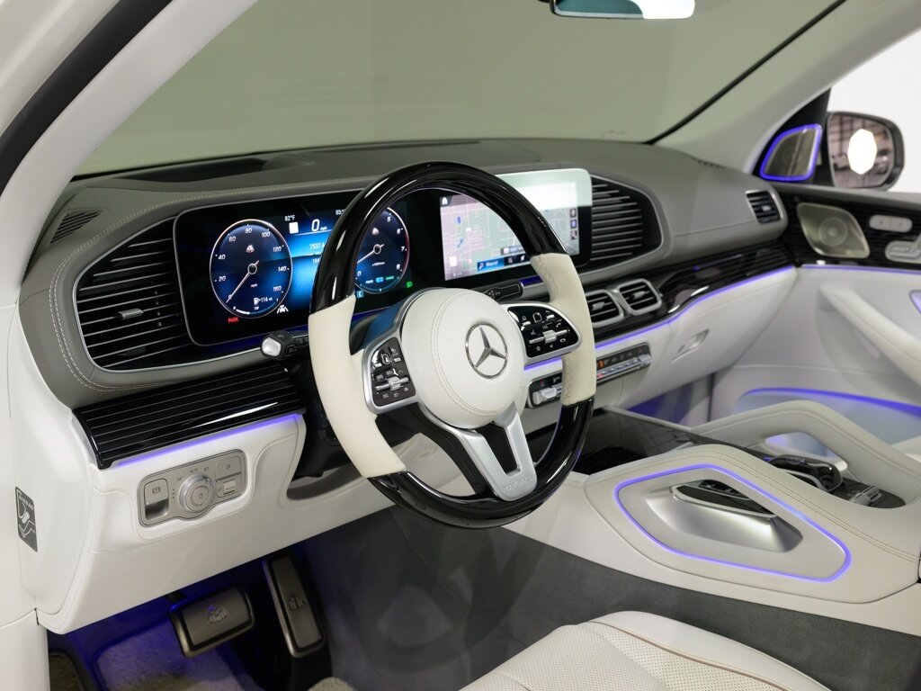 2022 Mercedes-Benz Maybach GLS600 4MATIC $191K MSRP Champagne Fridge   - Photo 47 - Sarasota, FL 34243