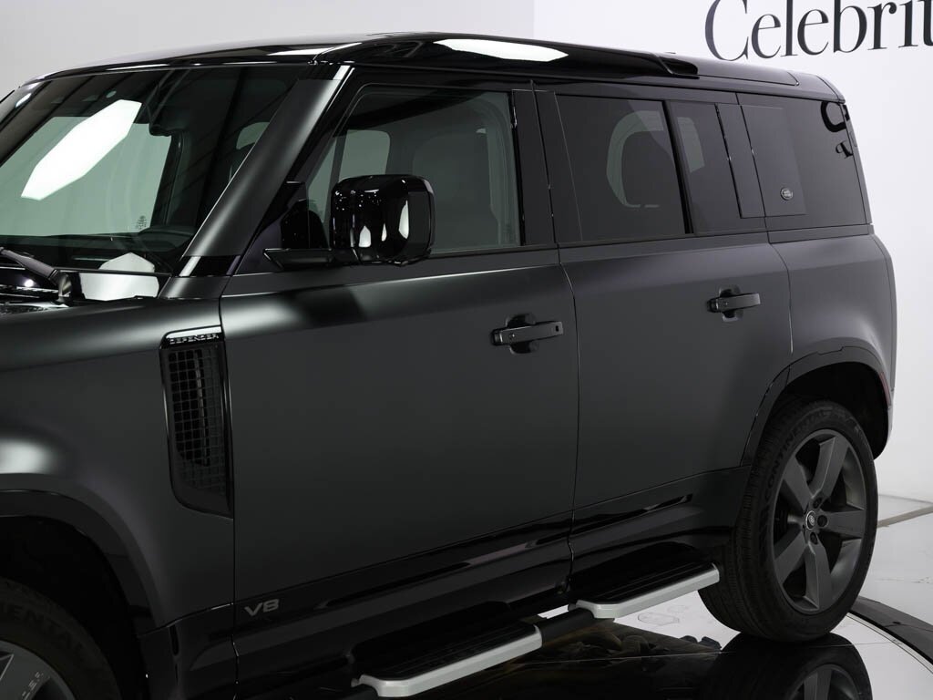 2023 Land Rover Defender 110 V8 P525 Carpathian Edition $123K MSRP - Photo 16 - Sarasota, FL 34243