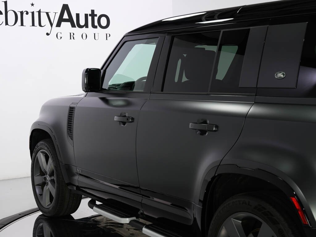 2023 Land Rover Defender 110 V8 P525 Carpathian Edition $123K MSRP - Photo 27 - Sarasota, FL 34243