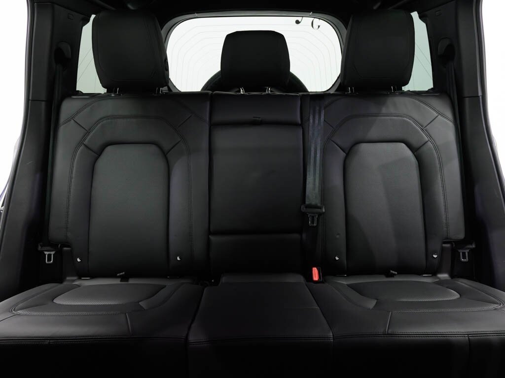 2023 Land Rover Defender 110 V8 P525 Carpathian Edition $123K MSRP - Photo 45 - Sarasota, FL 34243