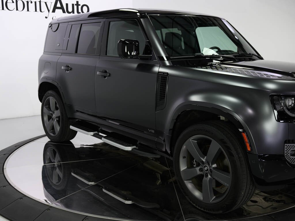 2023 Land Rover Defender 110 V8 P525 Carpathian Edition $123K MSRP - Photo 13 - Sarasota, FL 34243