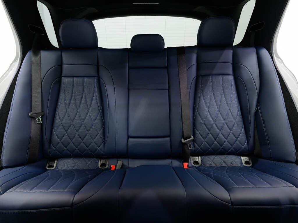 2025 Mercedes-Benz AMG GLE 63 S $151K MSRP Manufaktur Signature Int   - Photo 45 - Sarasota, FL 34243
