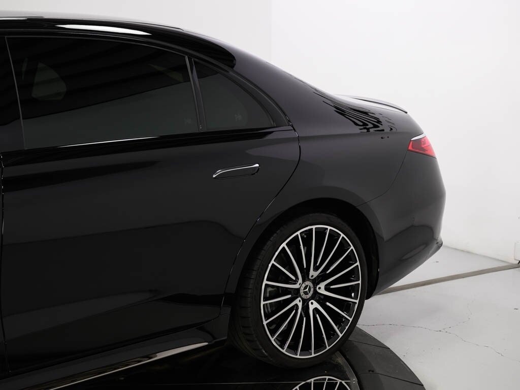 2023 Mercedes Benz S 500 AMG photo 24