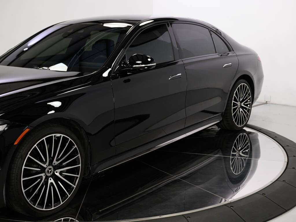 2023 Mercedes Benz S 500 AMG photo 9