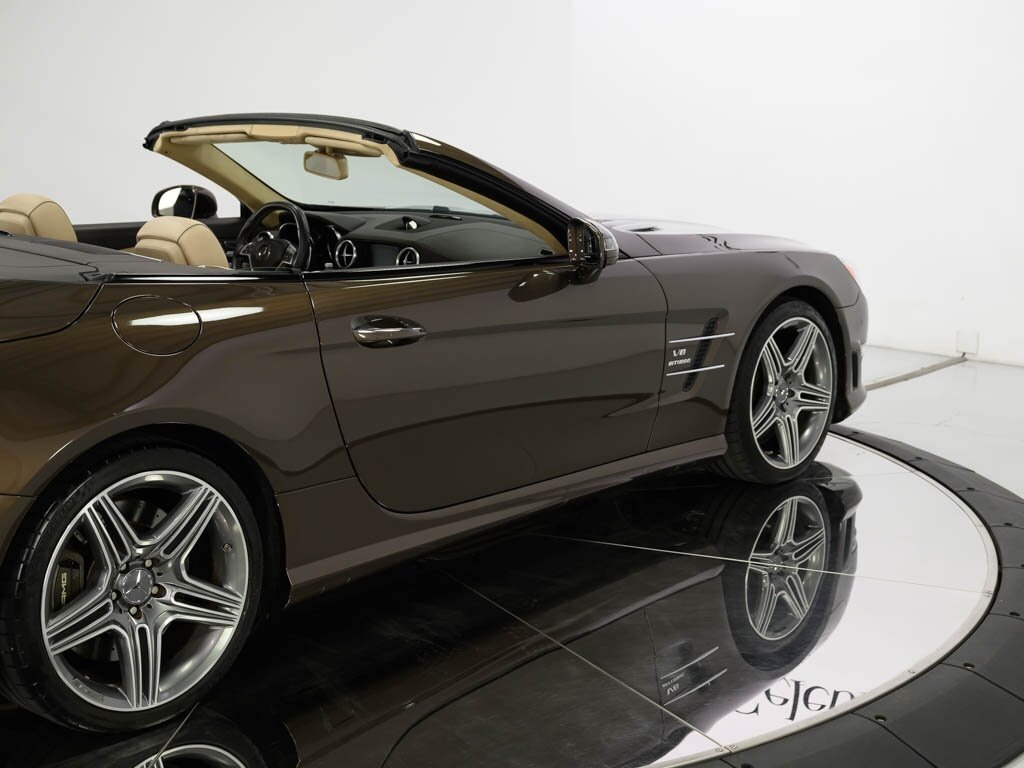 2015 Mercedes-Benz SL63 AMG Driver Assist Pkg 21 " AMG Wheels   - Photo 33 - Sarasota, FL 34243