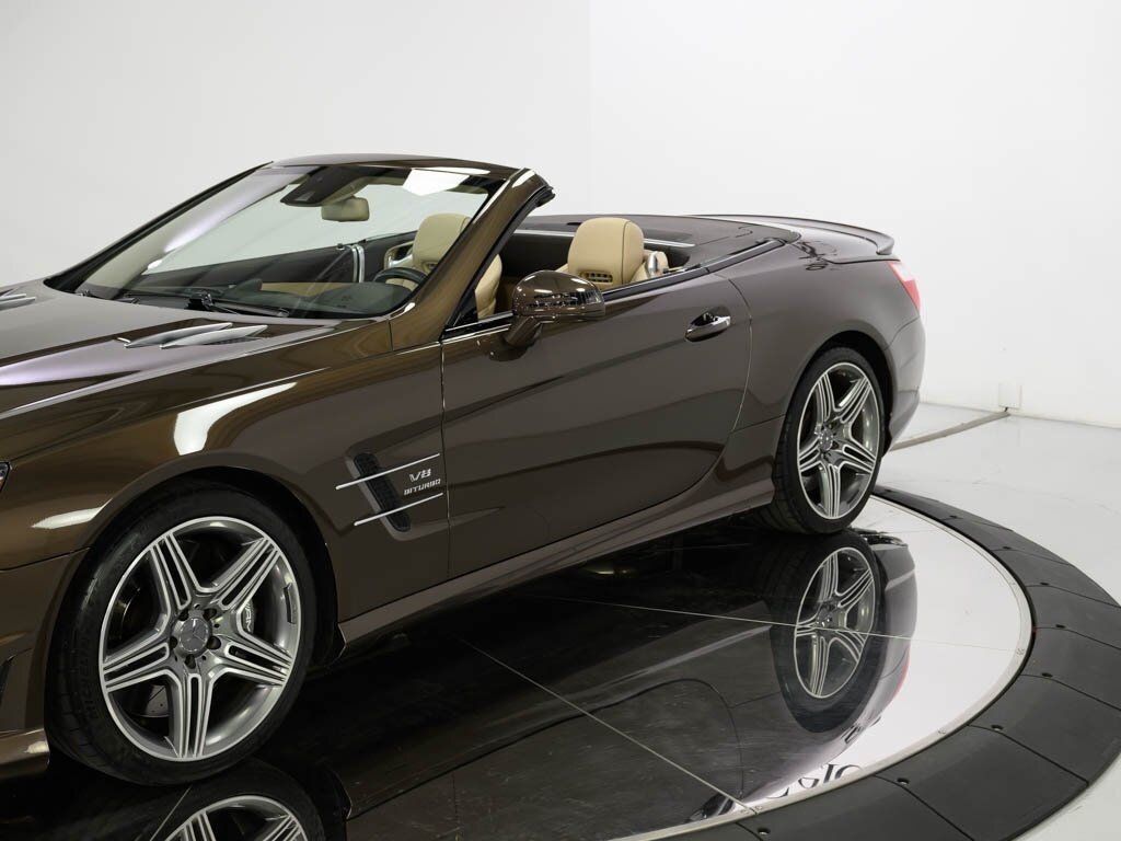 2015 Mercedes-Benz SL63 AMG Driver Assist Pkg 21 " AMG Wheels   - Photo 23 - Sarasota, FL 34243