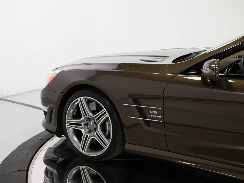 2015 Mercedes-Benz SL63 AMG Driver Assist Pkg 21 " AMG Wheels   - Photo 27 - Sarasota, FL 34243