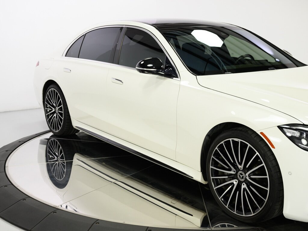 2022 Mercedes-Benz S 500 4MATIC $127K MSRP 3D Technology Pkg AMG LIne - Photo 13 - Sarasota, FL 34243