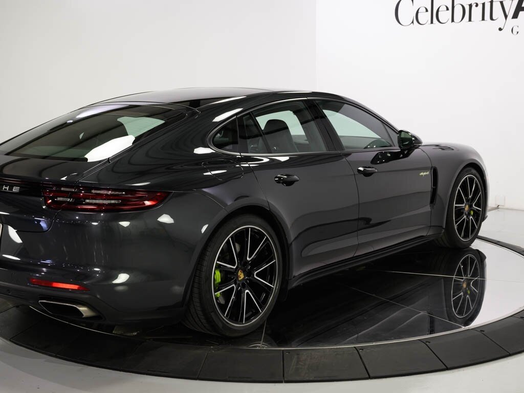 2018 Porsche Panamera 4 E-Hybrid   - Photo 21 - Sarasota, FL 34243