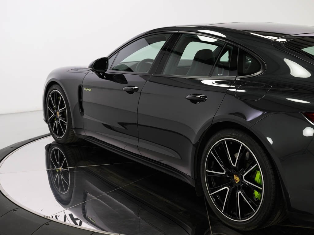2018 Porsche Panamera 4 E-Hybrid   - Photo 25 - Sarasota, FL 34243