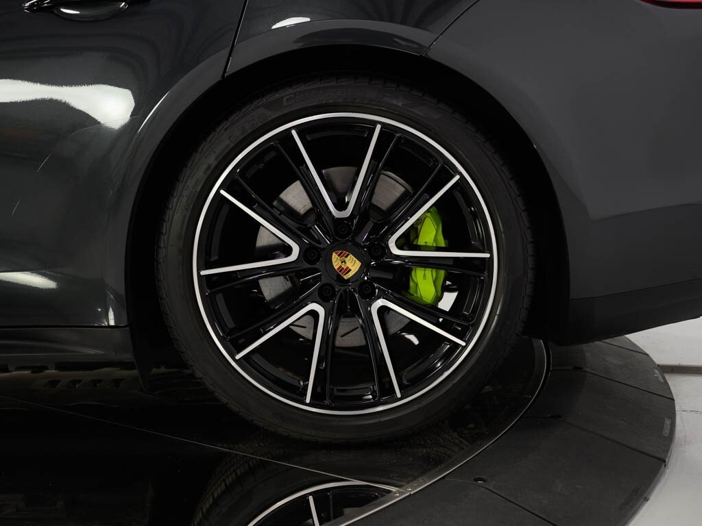 2018 Porsche Panamera 4 E-Hybrid   - Photo 37 - Sarasota, FL 34243