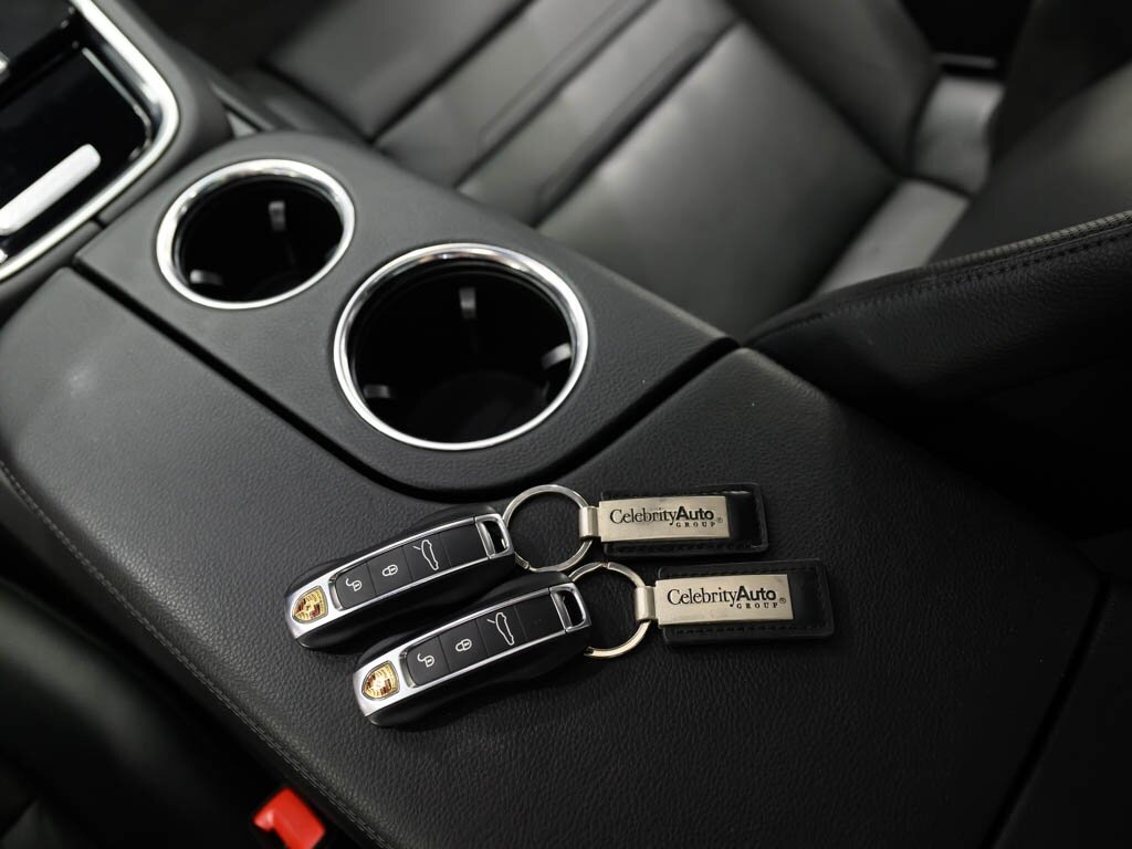 2018 Porsche Panamera 4 E-Hybrid   - Photo 66 - Sarasota, FL 34243