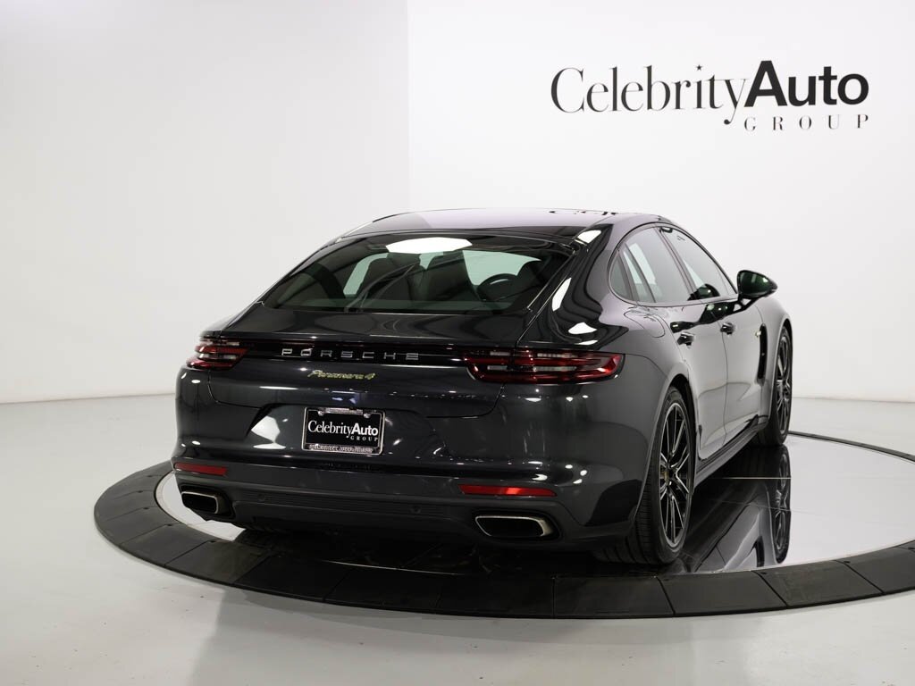 2018 Porsche Panamera 4 E-Hybrid   - Photo 30 - Sarasota, FL 34243