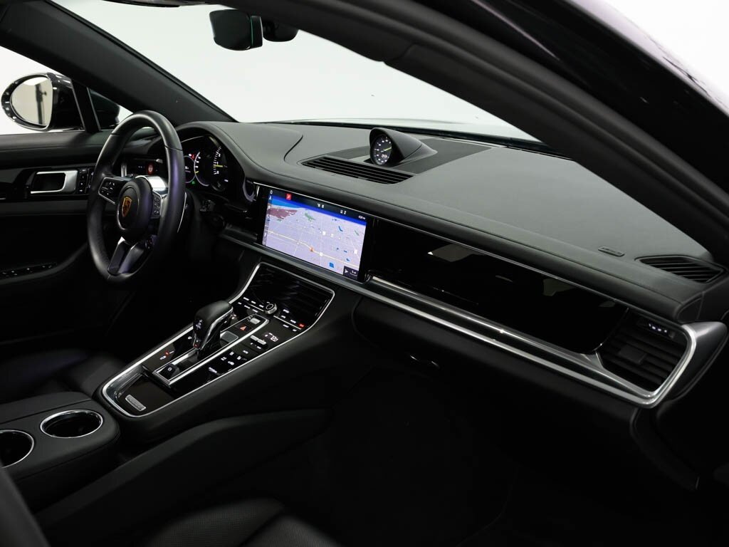 2018 Porsche Panamera 4 E-Hybrid   - Photo 60 - Sarasota, FL 34243