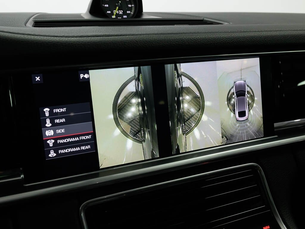 2018 Porsche Panamera 4 E-Hybrid   - Photo 56 - Sarasota, FL 34243