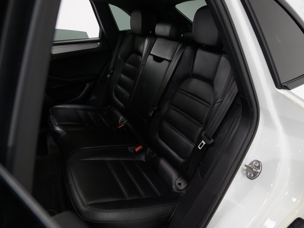 2015 Porsche Macan Turbo Premium Pkg Plus Ventilated Seats   - Photo 46 - Sarasota, FL 34243