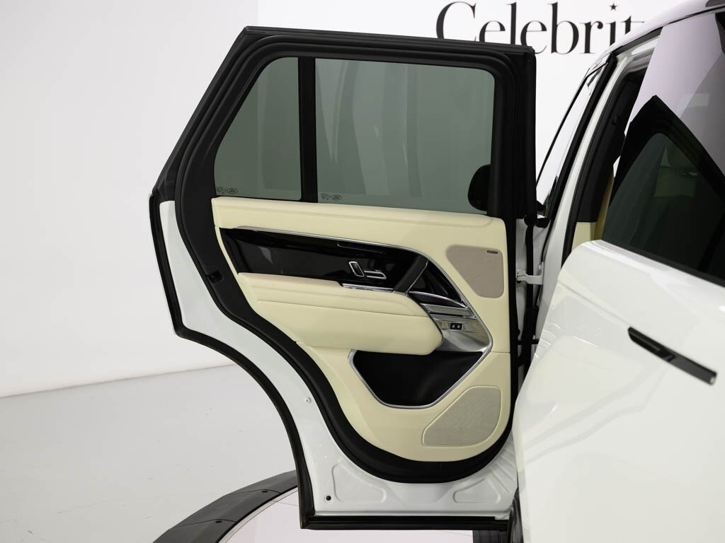 2023 Land Rover Range Rover P530 SE $144K MSRP Semi Aniline Leather Interior   - Photo 42 - Sarasota, FL 34243