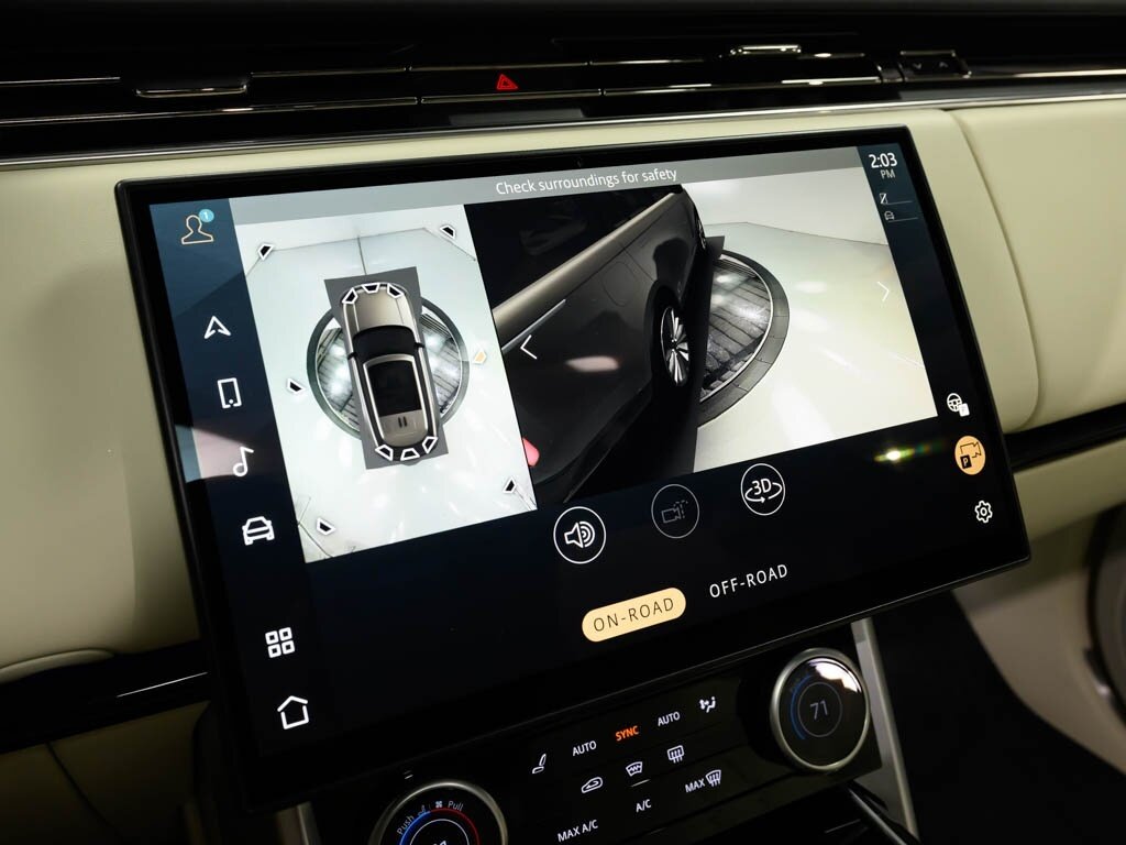 2023 Land Rover Range Rover SE photo 51