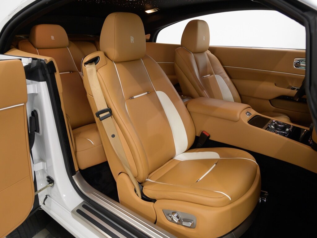 2020 Rolls-Royce Wraith $383K MSRP Shooting Star Headliner Bespoke Audio   - Photo 39 - Sarasota, FL 34243