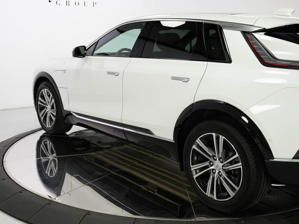 2025 Cadillac LYRIQ Luxury 2 $70K MSRP All Wheel Drive   - Photo 25 - Sarasota, FL 34243