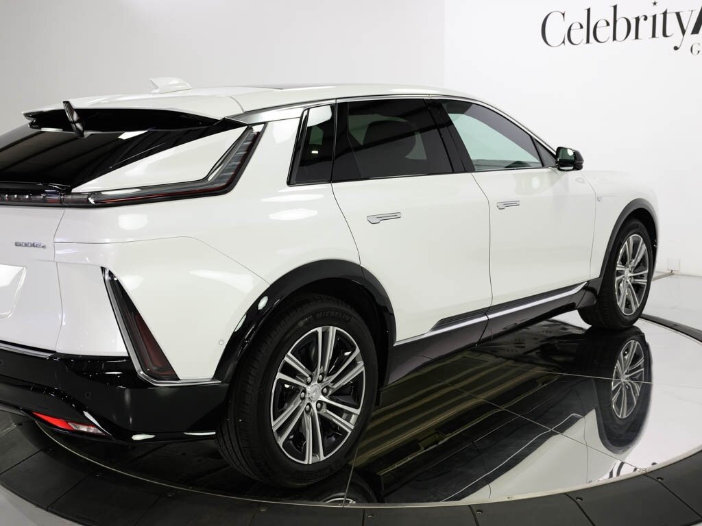 2025 Cadillac LYRIQ Luxury 2 $70K MSRP All Wheel Drive   - Photo 21 - Sarasota, FL 34243
