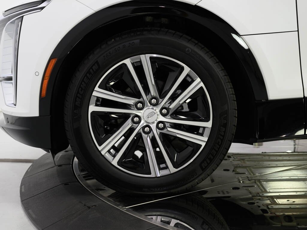 2025 Cadillac LYRIQ Luxury 2 $70K MSRP All Wheel Drive   - Photo 34 - Sarasota, FL 34243