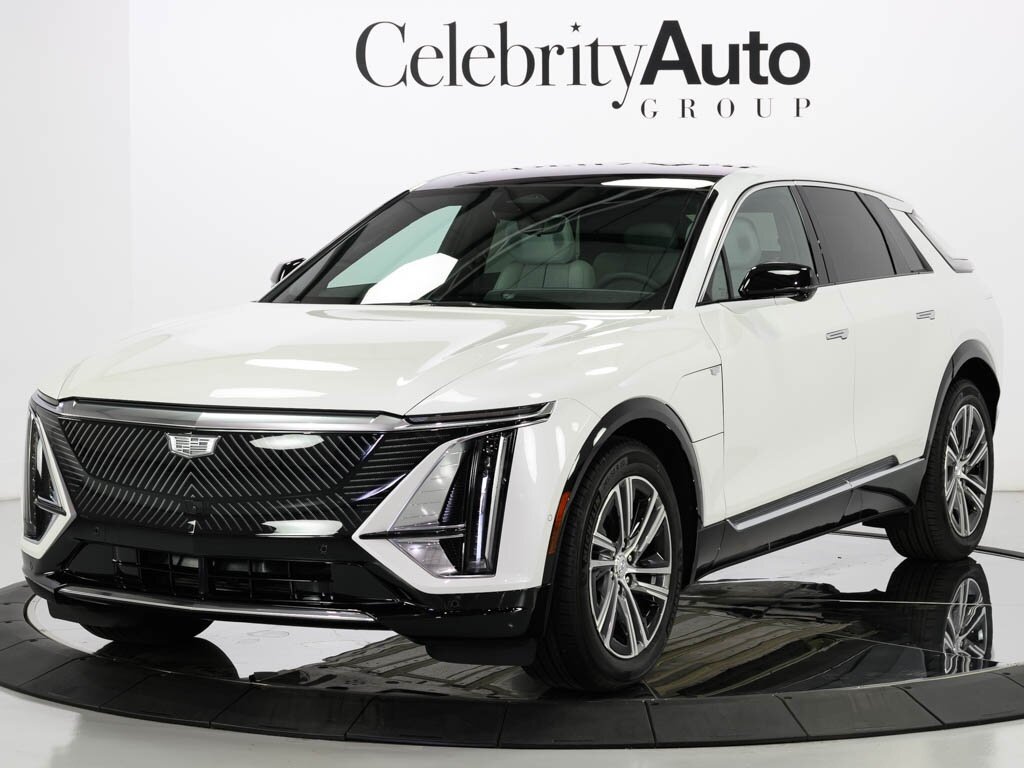 2025 Cadillac LYRIQ Luxury 2 $70K MSRP All Wheel Drive   - Photo 3 - Sarasota, FL 34243