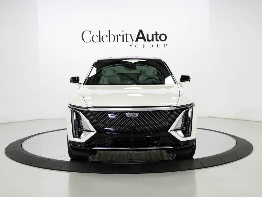 2025 Cadillac LYRIQ Luxury 2 $70K MSRP All Wheel Drive   - Photo 11 - Sarasota, FL 34243