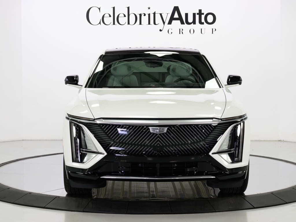 2025 Cadillac LYRIQ Luxury 2 $70K MSRP All Wheel Drive   - Photo 2 - Sarasota, FL 34243