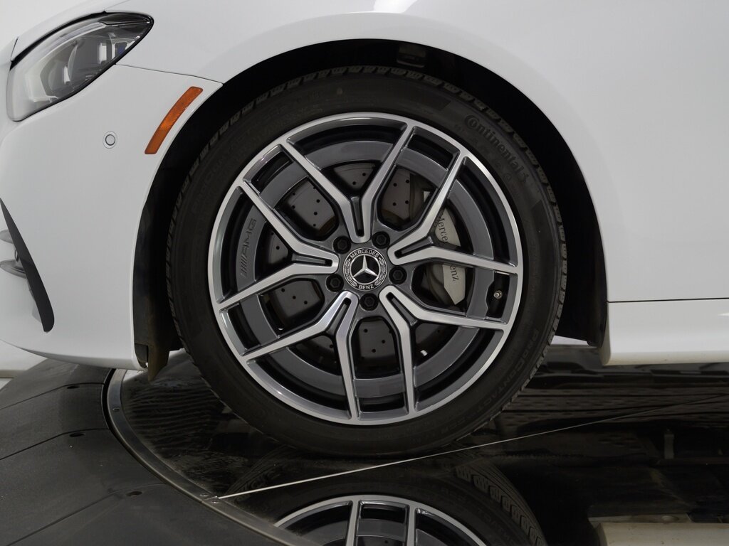 2022 Mercedes-Benz E450 4MATIC $83K MSRP AMG Line 19 " AMG Wheels   - Photo 43 - Sarasota, FL 34243