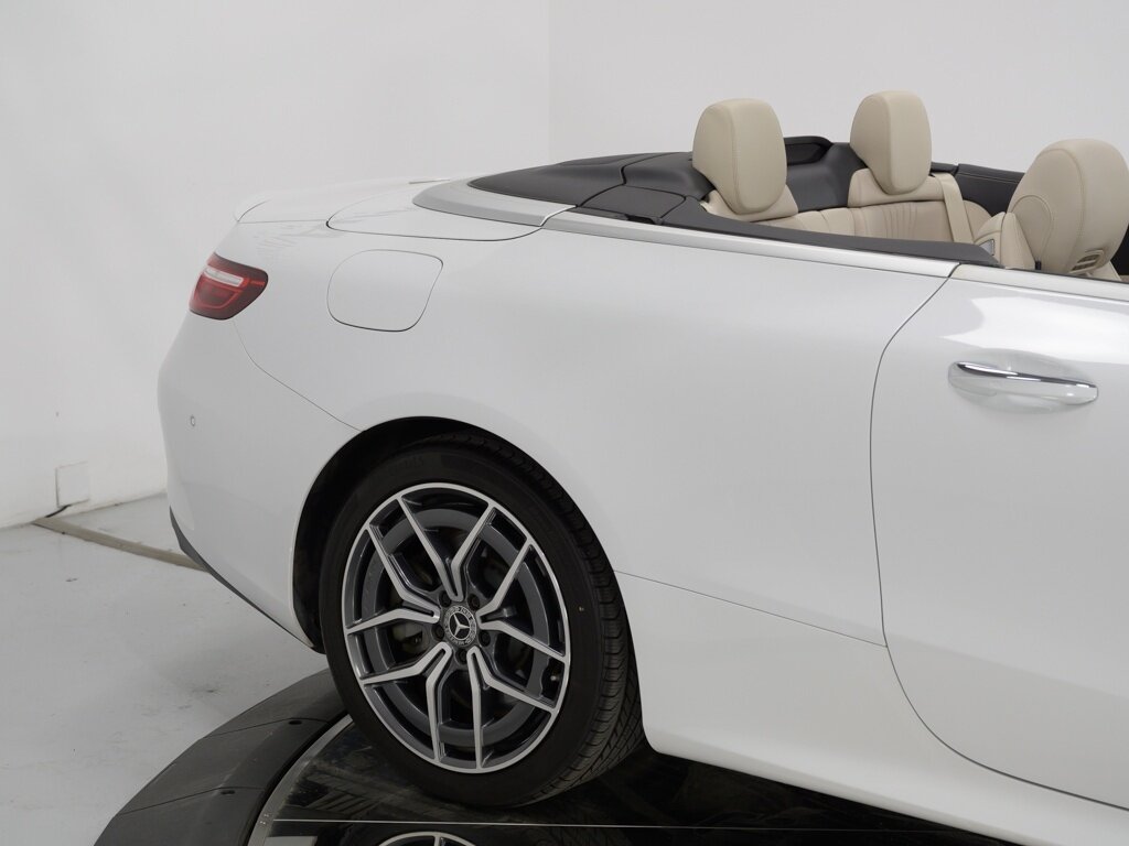 2022 Mercedes-Benz E450 4MATIC $83K MSRP AMG Line 19 " AMG Wheels   - Photo 37 - Sarasota, FL 34243