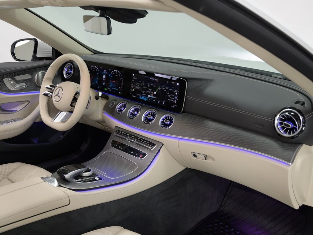 2022 Mercedes-Benz E450 4MATIC $83K MSRP AMG Line 19 " AMG Wheels   - Photo 67 - Sarasota, FL 34243
