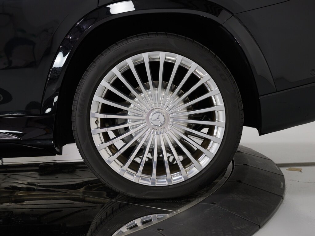 2021 Mercedes-Benz Maybach GLS600 4MATIC 23 " Maybach Wheels   - Photo 33 - Sarasota, FL 34243