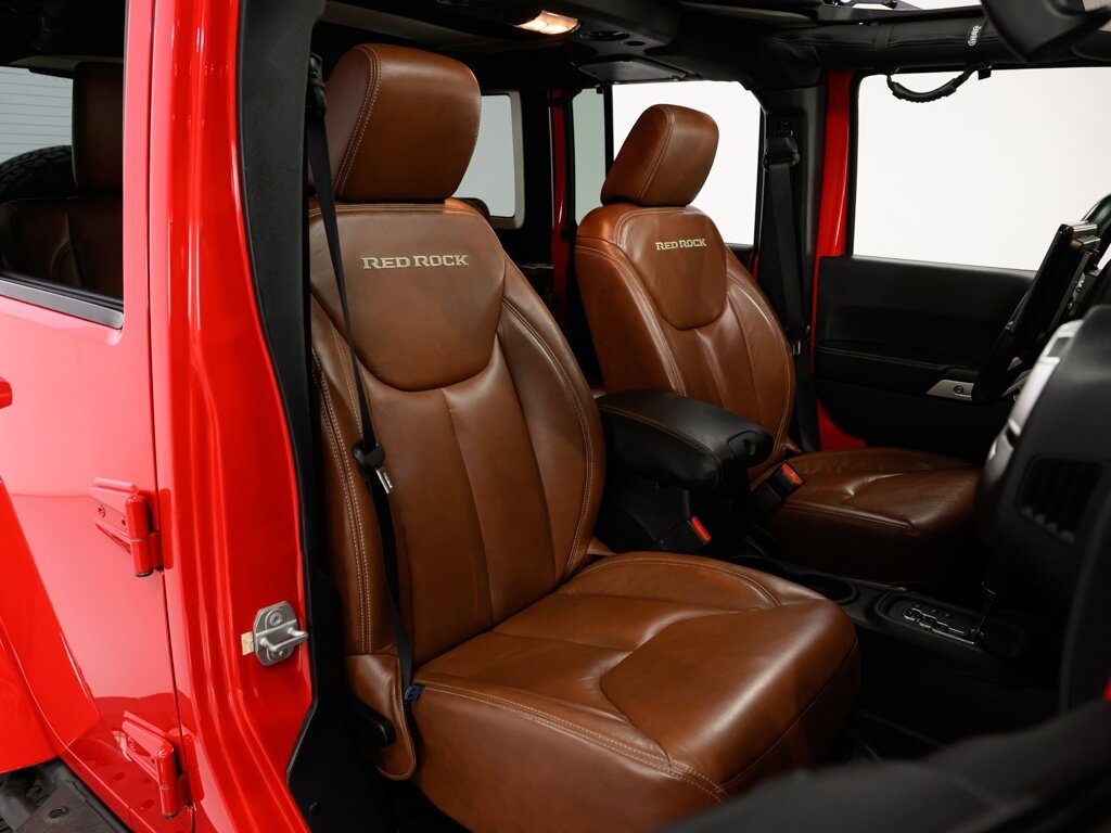 2016 Jeep Wrangler Unlimited Rubicon Red Rock Limited Edition - Photo 60 - Sarasota, FL 34243