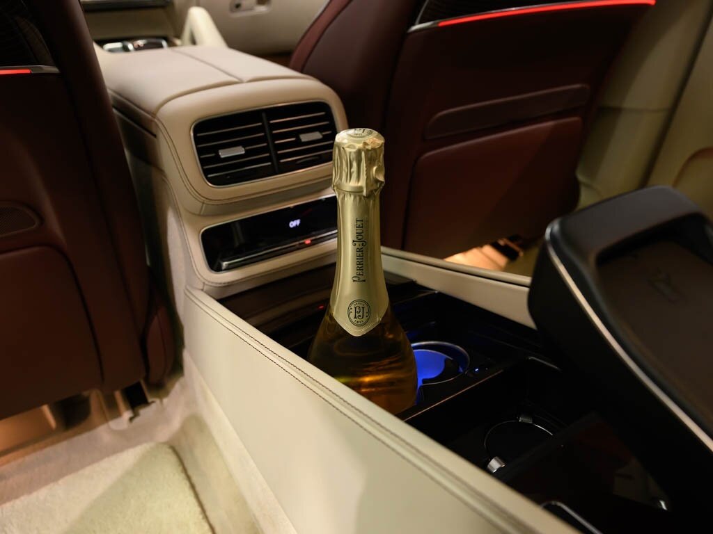 2022 Mercedes-Benz Maybach GLS 600 4MATIC Celebrity Black Optic Pkg   - Photo 72 - Sarasota, FL 34243