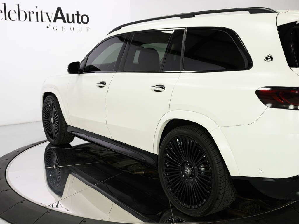 2022 Mercedes-Benz Maybach GLS 600 4MATIC Celebrity Black Optic Pkg   - Photo 25 - Sarasota, FL 34243