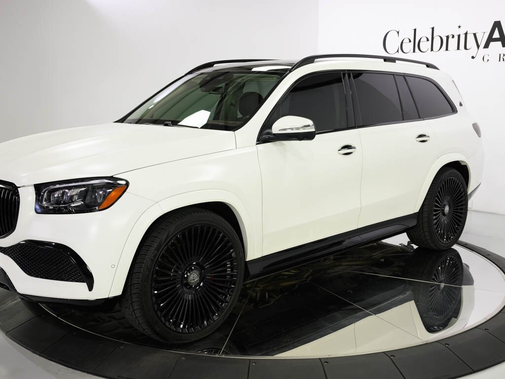 2022 Mercedes-Benz Maybach GLS 600 4MATIC Celebrity Black Optic Pkg   - Photo 12 - Sarasota, FL 34243