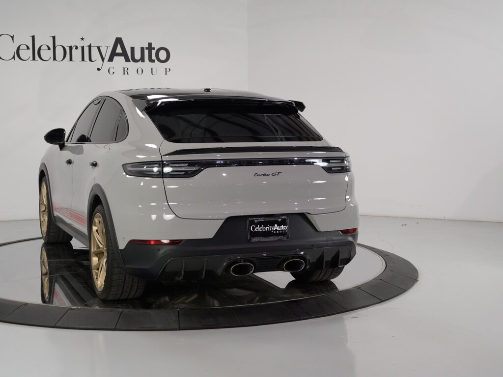 2022 Porsche Cayenne Turbo GT $215K MSRP Techart & Akrapovic Exhaust   - Photo 31 - Sarasota, FL 34243