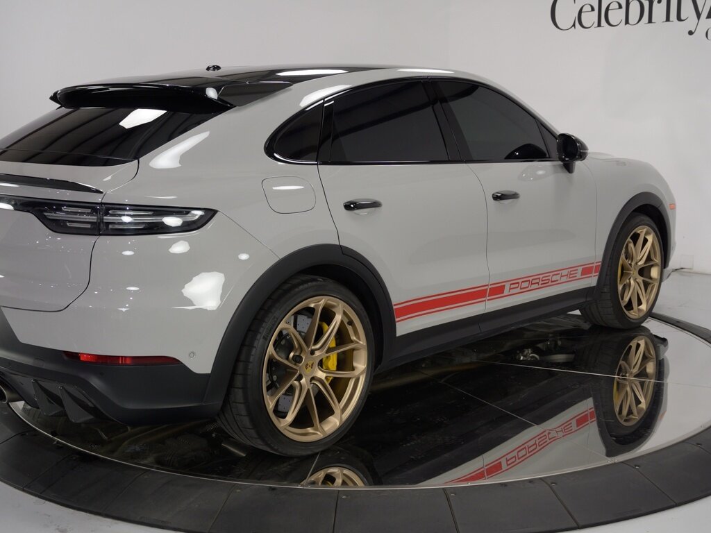 2022 Porsche Cayenne Turbo GT $215K MSRP Techart & Akrapovic Exhaust   - Photo 21 - Sarasota, FL 34243