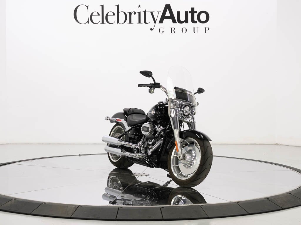 2022 Harley-Davidson Custom Fatboy 114 Lakester Wheels 240mm Rear Tire   - Photo 1 - Sarasota, FL 34243