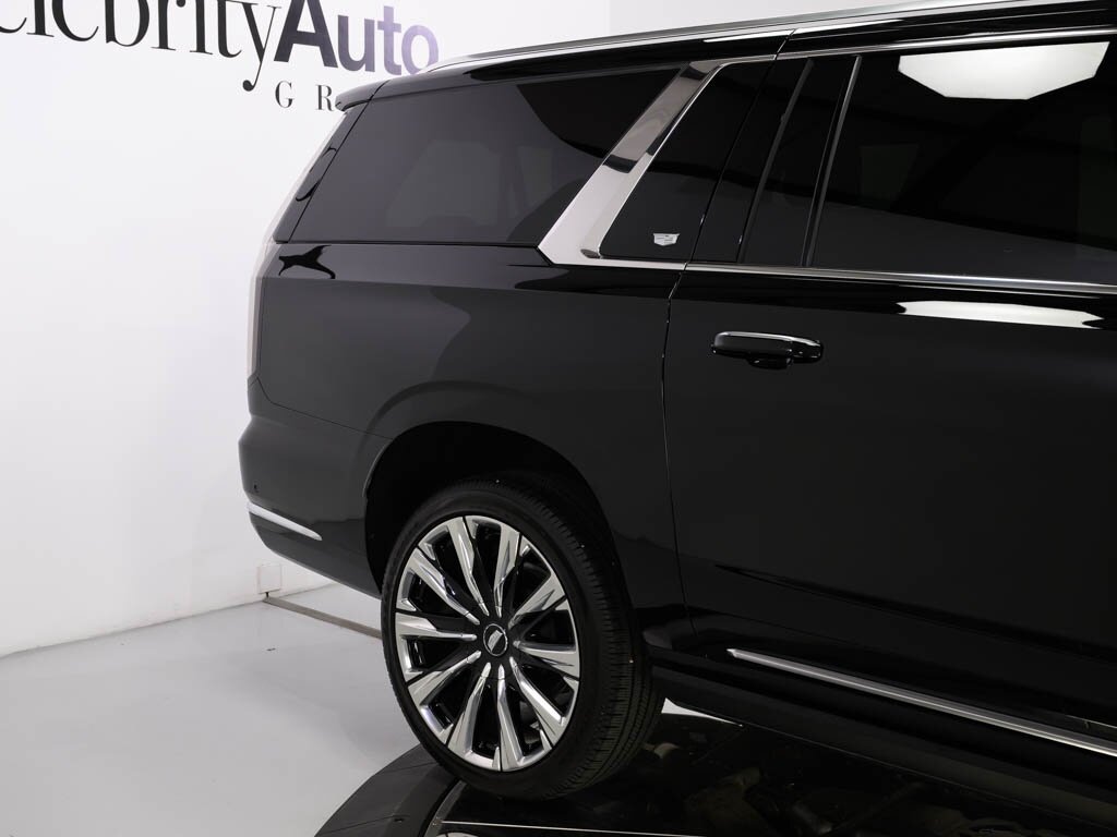 2025 Cadillac Escalade ESV Premium Luxury photo 26