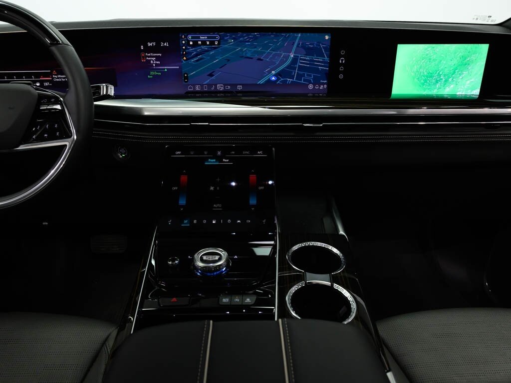 2025 Cadillac Escalade ESV Premium Luxury photo 50