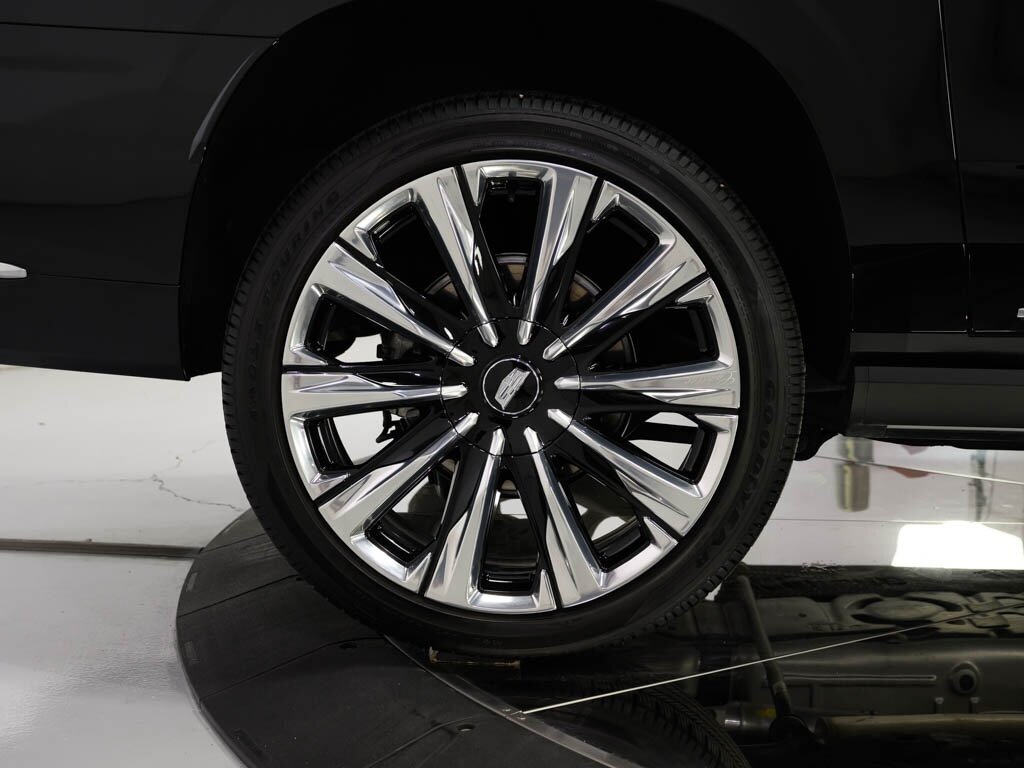 2025 Cadillac Escalade ESV Premium Luxury photo 33