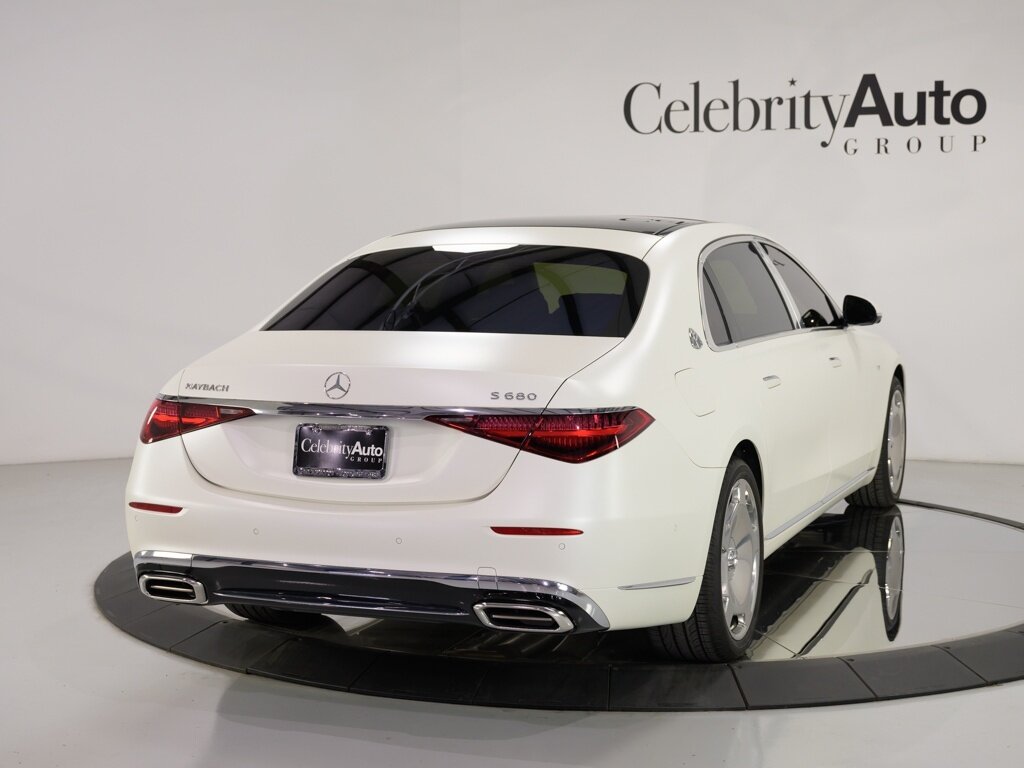 2022 Mercedes-Benz Maybach S680 4MATIC $235K MSRP   - Photo 30 - Sarasota, FL 34243