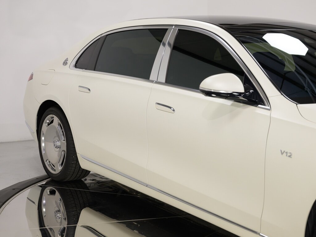 2022 Mercedes-Benz Maybach S680 4MATIC $235K MSRP   - Photo 15 - Sarasota, FL 34243