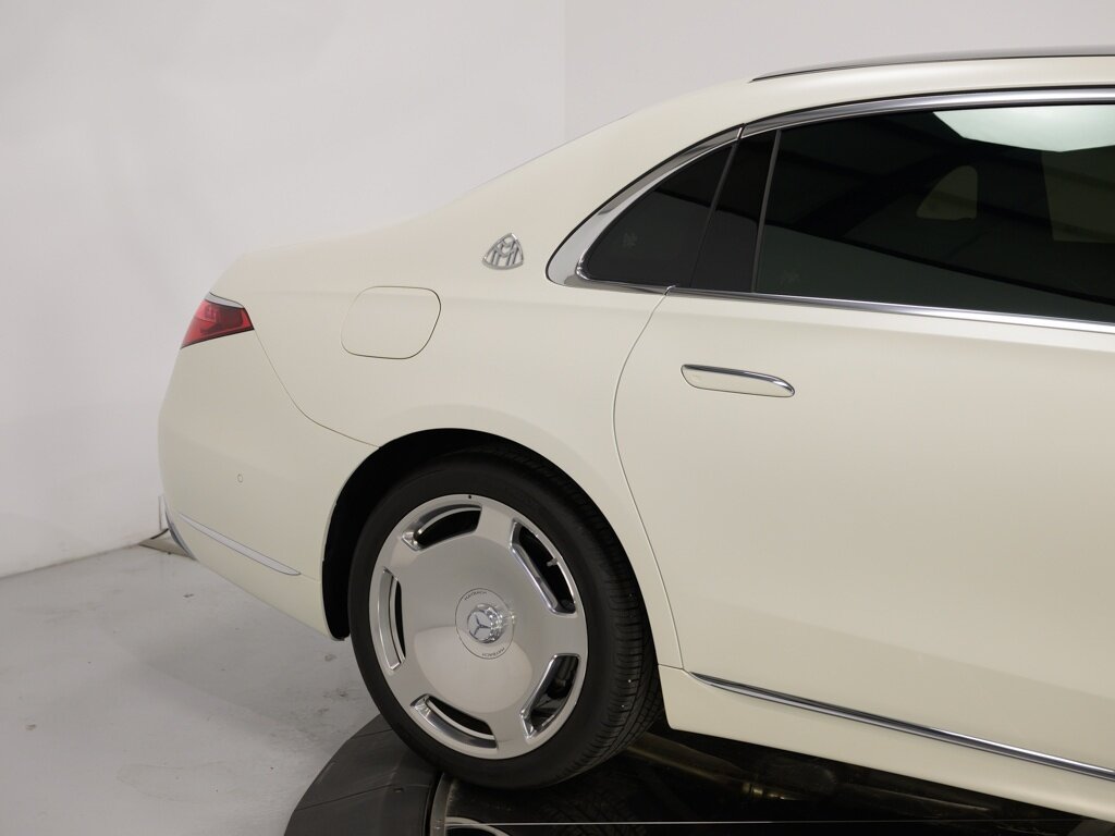 2022 Mercedes-Benz Maybach S680 4MATIC $235K MSRP   - Photo 28 - Sarasota, FL 34243