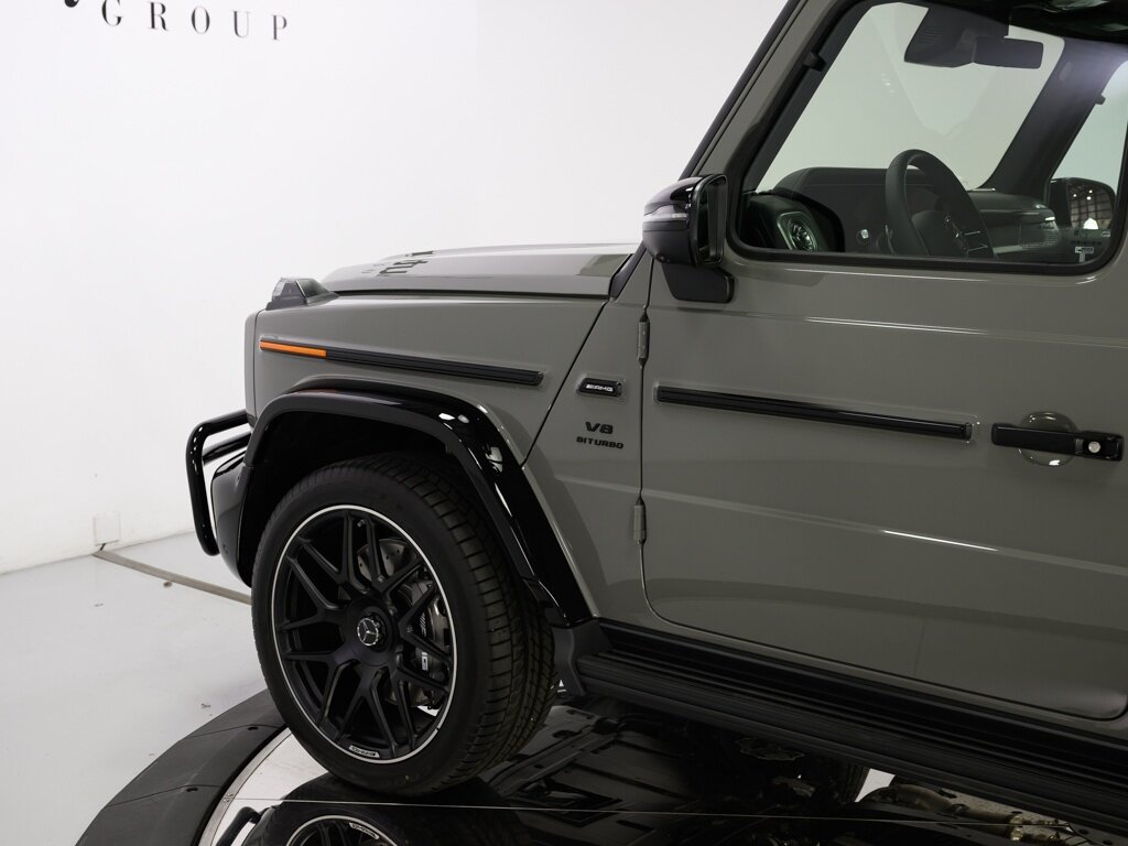 2025 Mercedes-Benz AMG G63 Exclusive Int Pkg Plus AMG Night Pkg Plus - Photo 18 - Sarasota, FL 34243