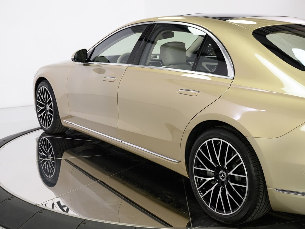 2023 Mercedes-Benz S500 4MATIC $121K MSRP Multicontour Front Seats - Photo 25 - Sarasota, FL 34243